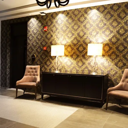 Ambassador, A Boutique Hotel-3